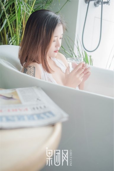 江南体育APP_曝沙特王储将第3次报价曼联!遭要价40亿美元起(图4) 江南体育